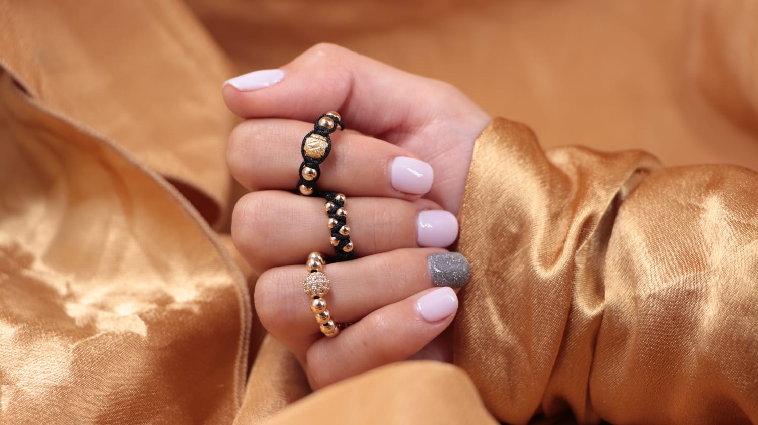 En este momento estás viendo ¿Como saber mi talla exacta de anillo? ¡Aquí Aprenderas!